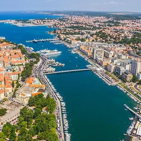 In With Sea View, Terrace, Air Conditioning, Wifi 4472-2 Apartman *